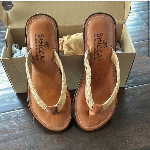 Sbicca Abalone leather flip flops sandals in natural color - Picture 1 of 8